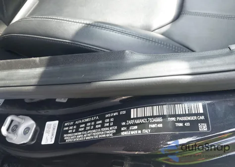 2020 Alfa Romeo Giulia Rwd из США, поврежденный, VIN ZARFAMAN2L7634985